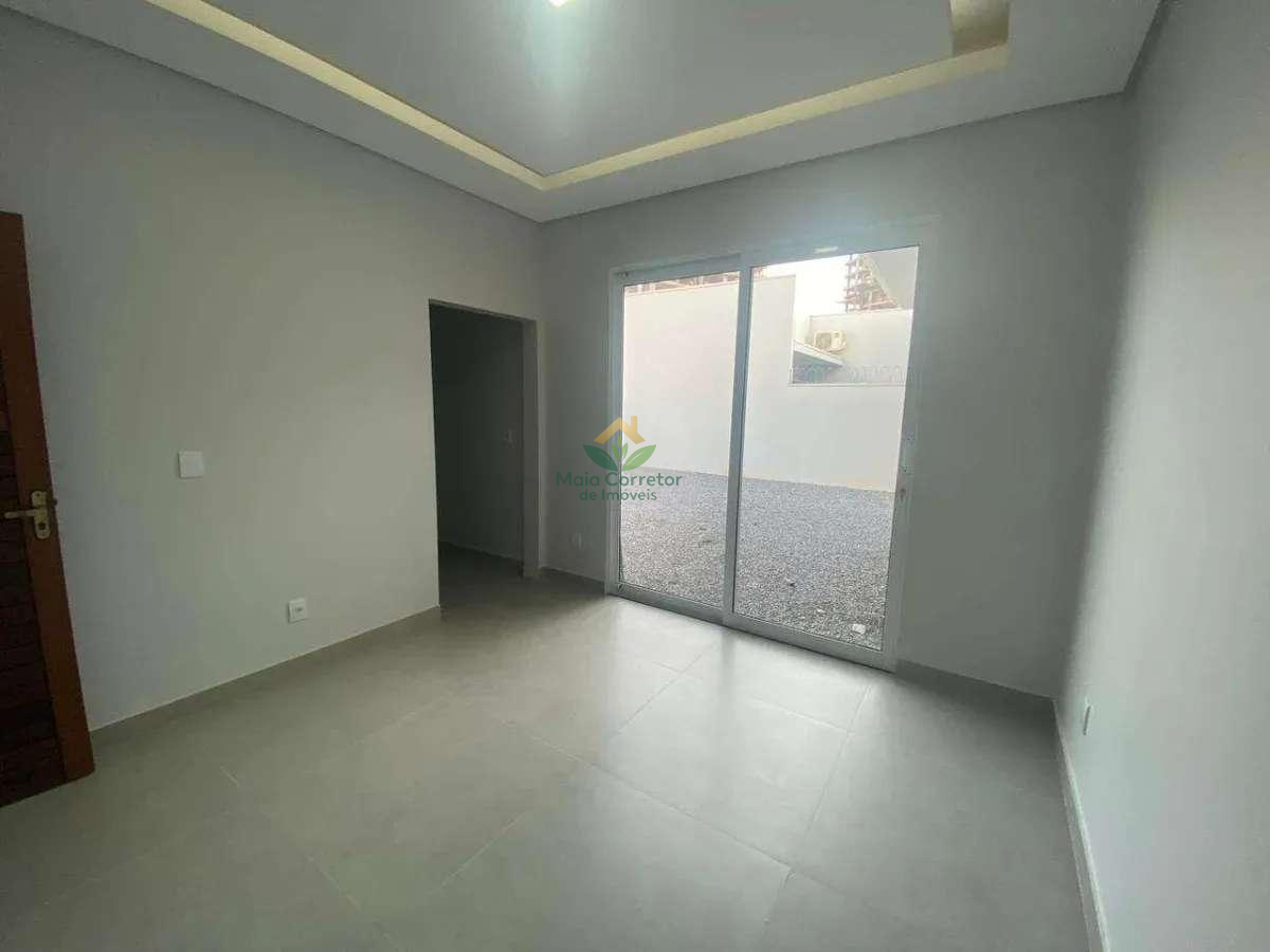 Casa, 3 quartos, 214 m² - Foto 6